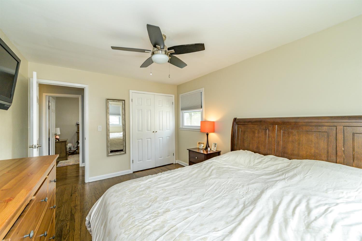 321 Dukes Road Colonia, NJ 07067 - Photo 14 of 28 Gallery Image 14