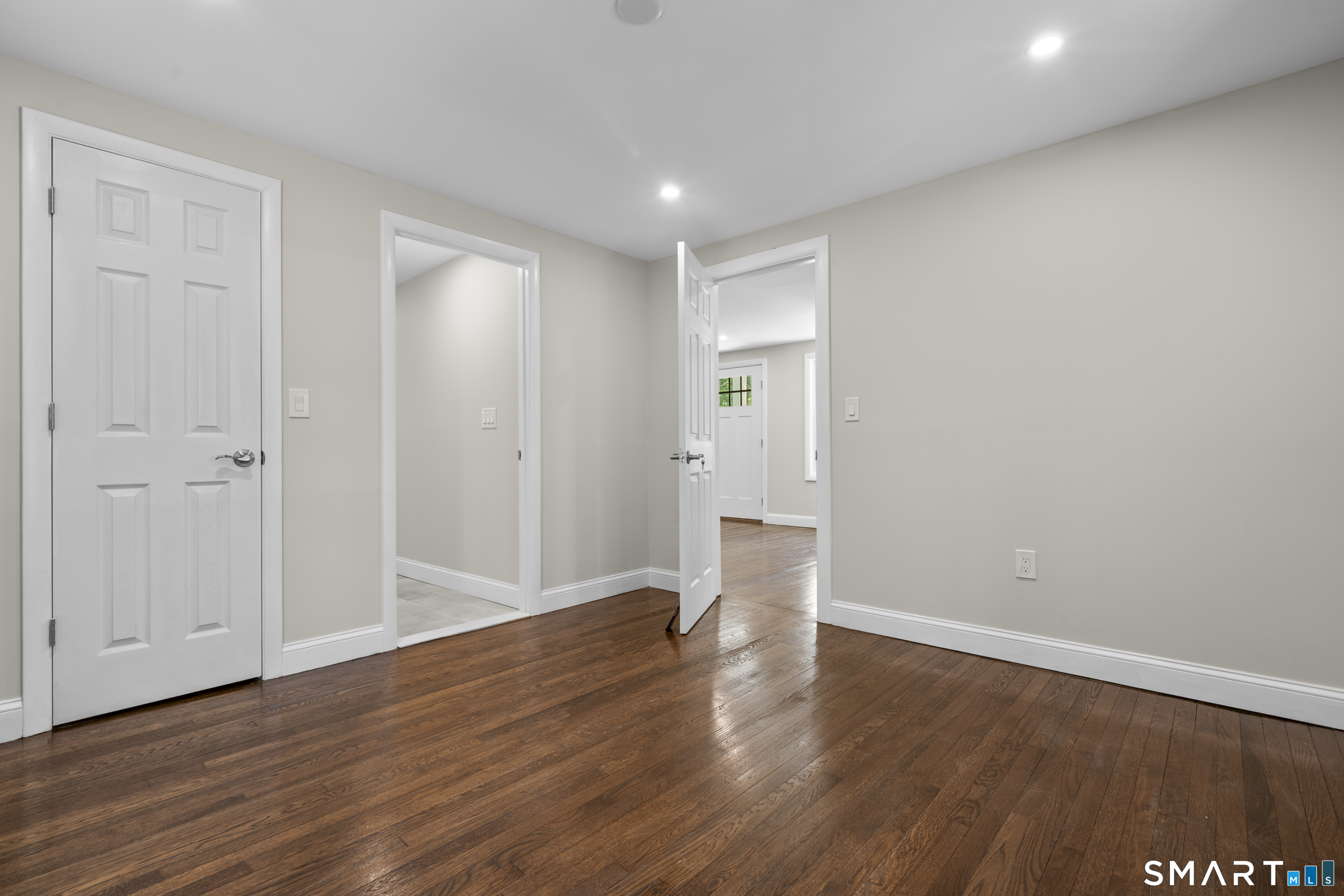 33 Old Stagecoach Road Redding, CT 06896 - Photo 28 of 40