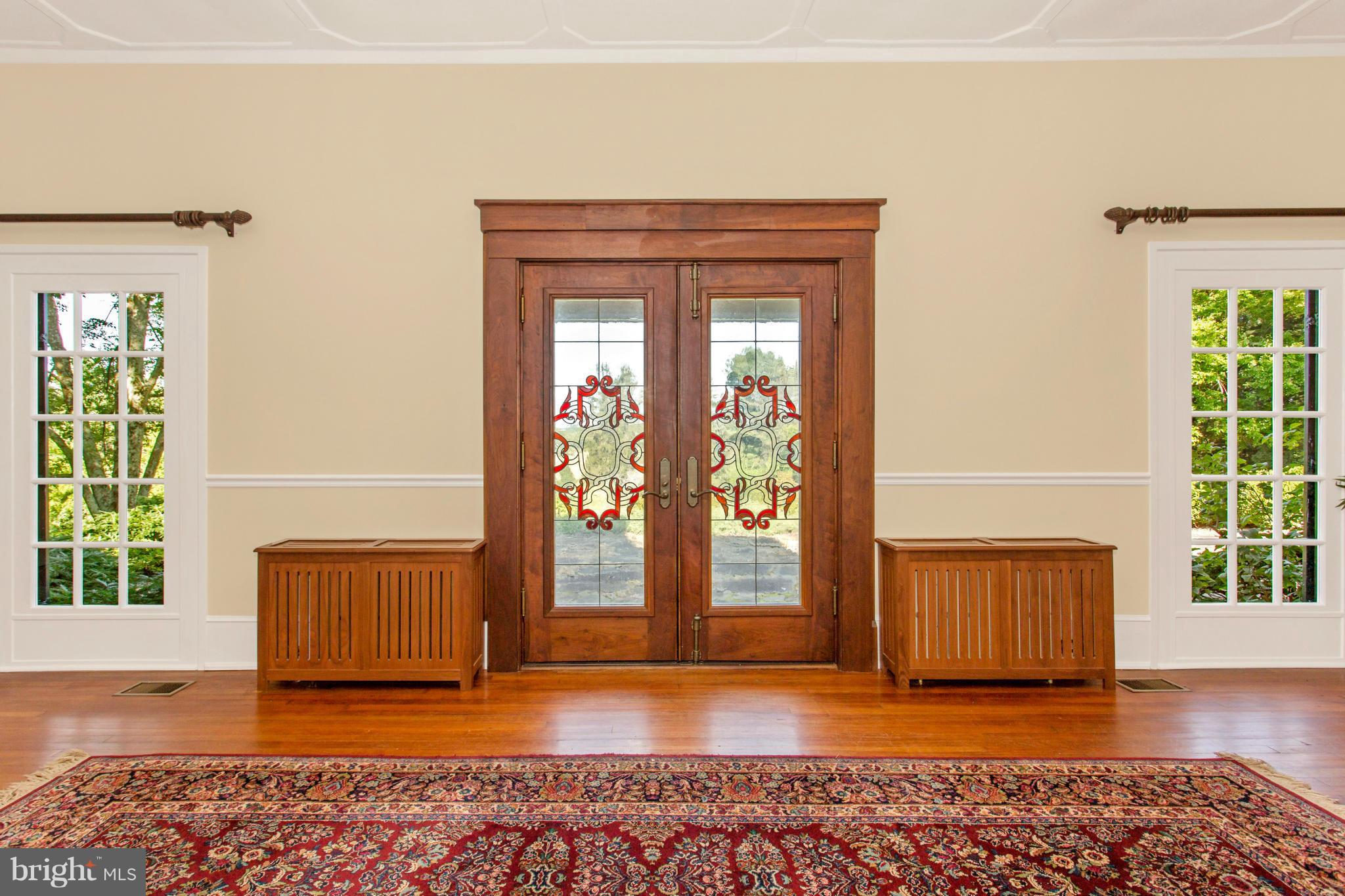 18510 Barnesville Road Barnesville, MD 20838 - Photo 2 of 29 Interior (General)