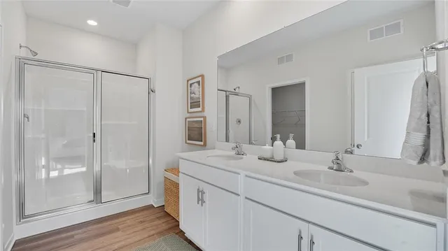 $462,990 | 7701 Northeast 107th Terrace, Kansas City, MO 64157