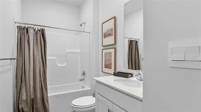 $462,990 | 7701 Northeast 107th Terrace, Kansas City, MO 64157