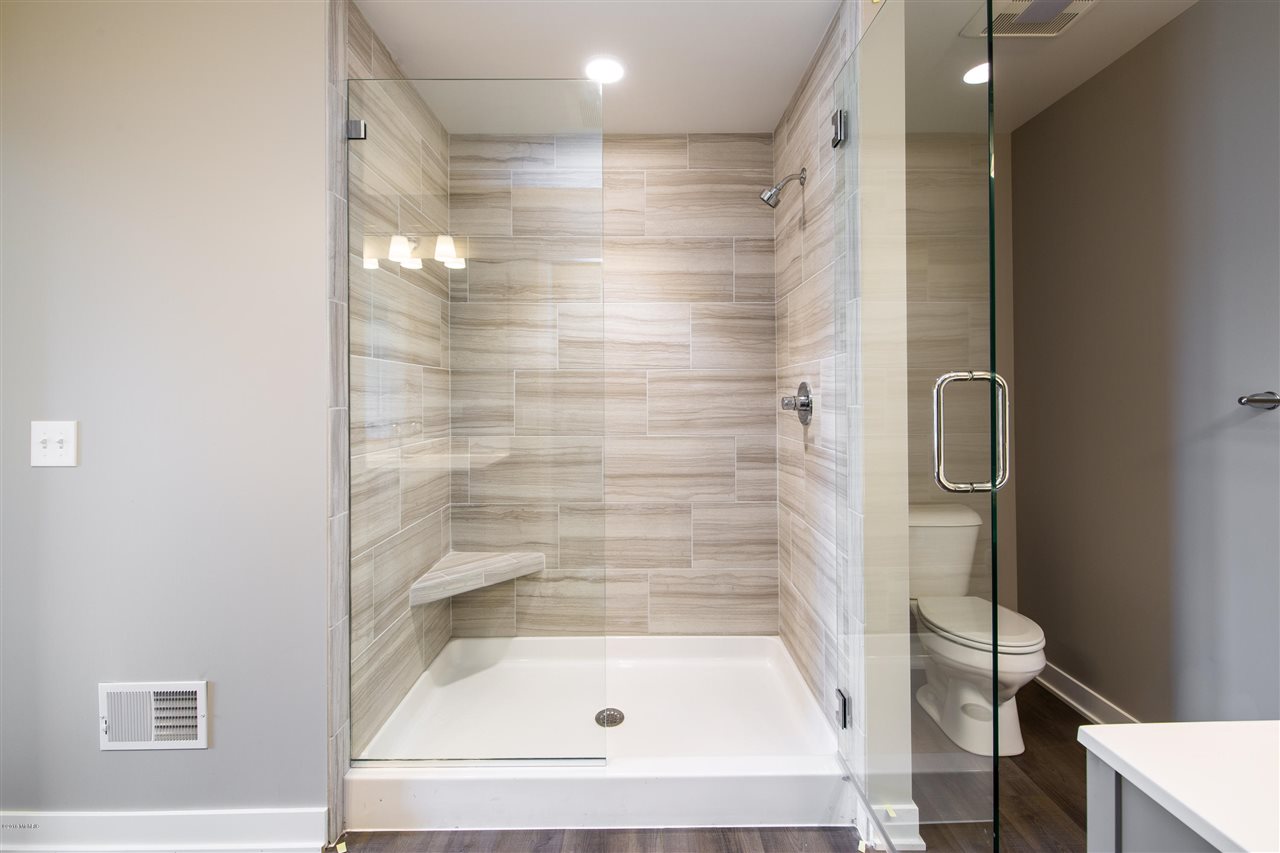 3883 Wetherington Point Kalamazoo, MI 49009 - Photo 22 of 52