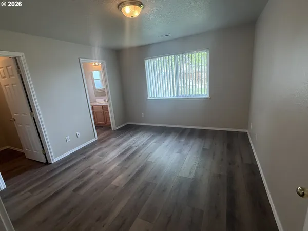 $319,999 | 617 East Oregon Avenue, Hermiston, OR 97838