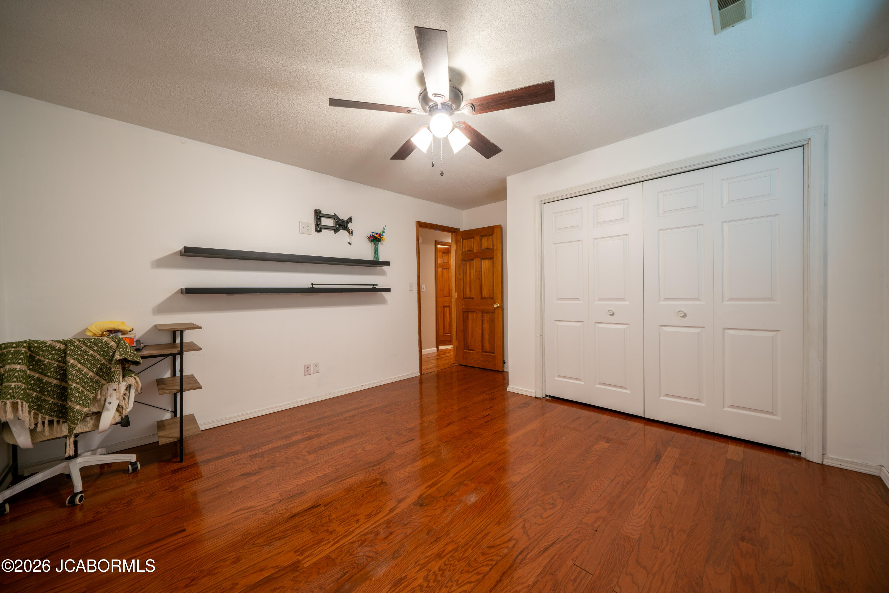 2700 State Rte T Jefferson City, MO 65109 - Photo 23 of 37