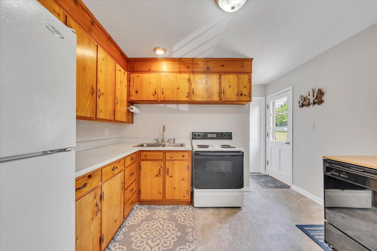 139 Return Road Roanoke, VA 24019 - Photo 12 of 47 12-MIB00924