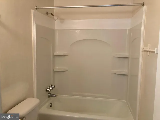 $1,675 | 7511 Remington Road, Manassas, VA 20109