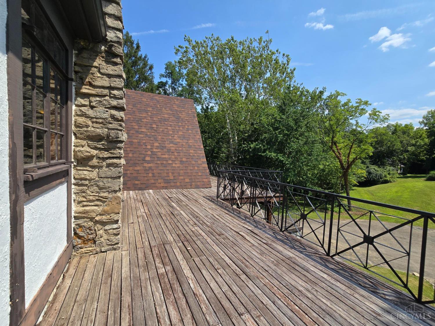 2019 Adams Road Cincinnati, OH 45231 - Photo 48 of 70 Gallery Image 48
