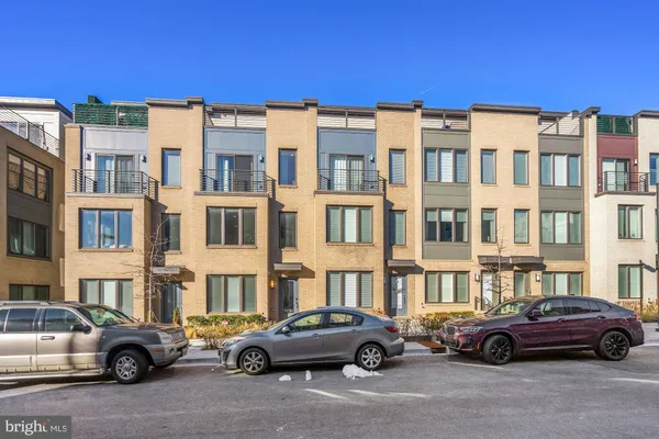 $4,800 | 6730 Eames Way, Bethesda, MD 20817
