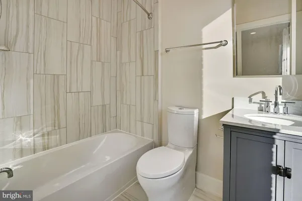 $4,800 | 6730 Eames Way, Bethesda, MD 20817