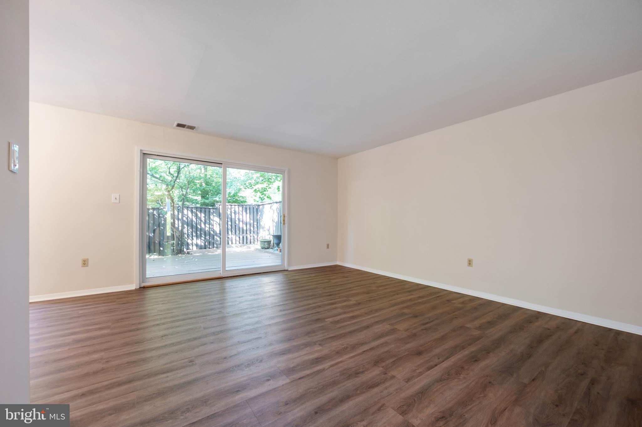 1786 Ivy Oak Square Reston, VA 20190 - Photo 9 of 42 Gallery Image 9
