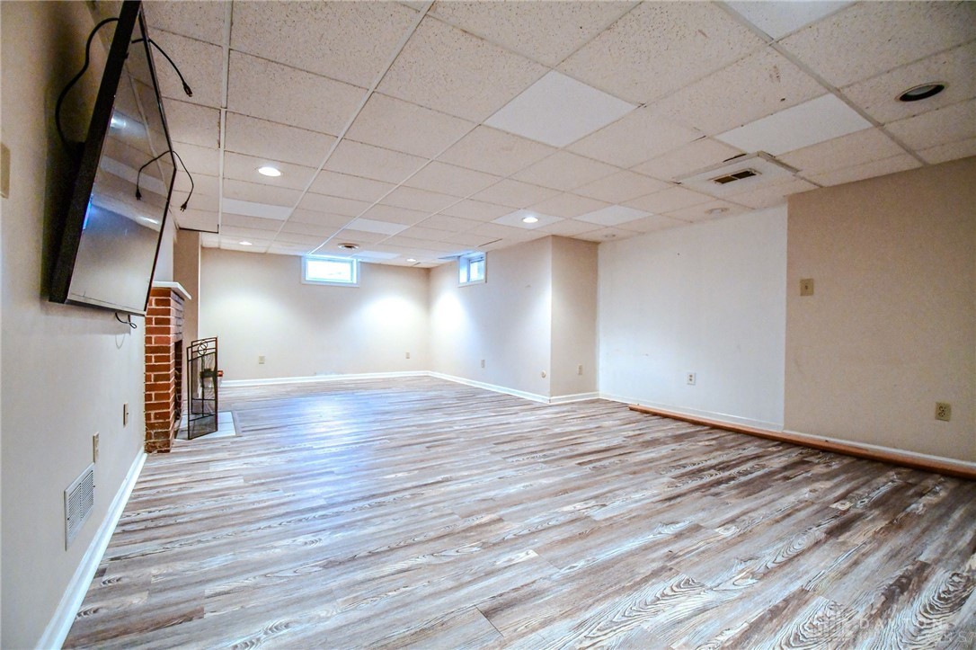 1401 Abingdon Road Kettering, OH 45409 - Photo 18 of 21 Gallery Image 18