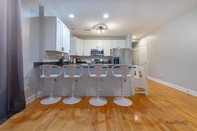 $335,000 | 31 East 26th Street, Unit 3, Chicago, IL 60616