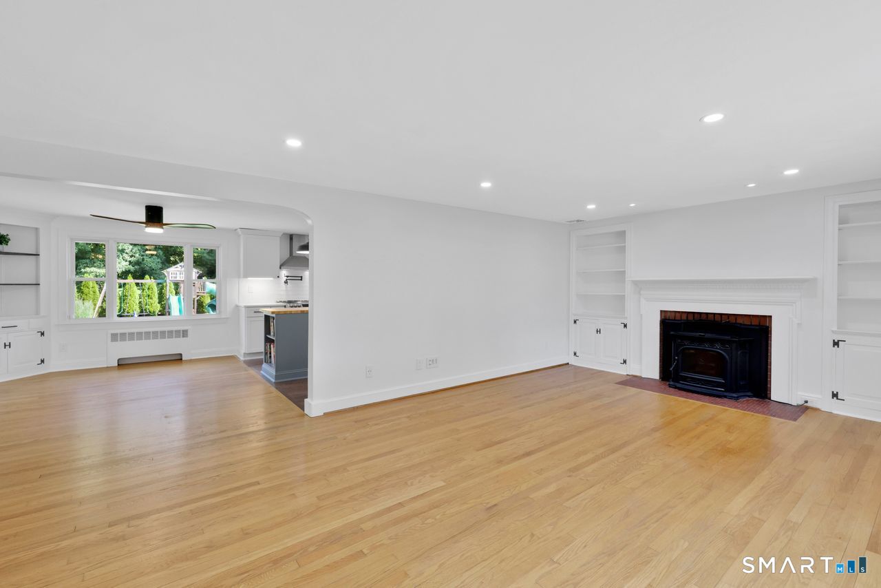 495 Prospect Street Wethersfield, CT 06109 - Photo 9 of 40
