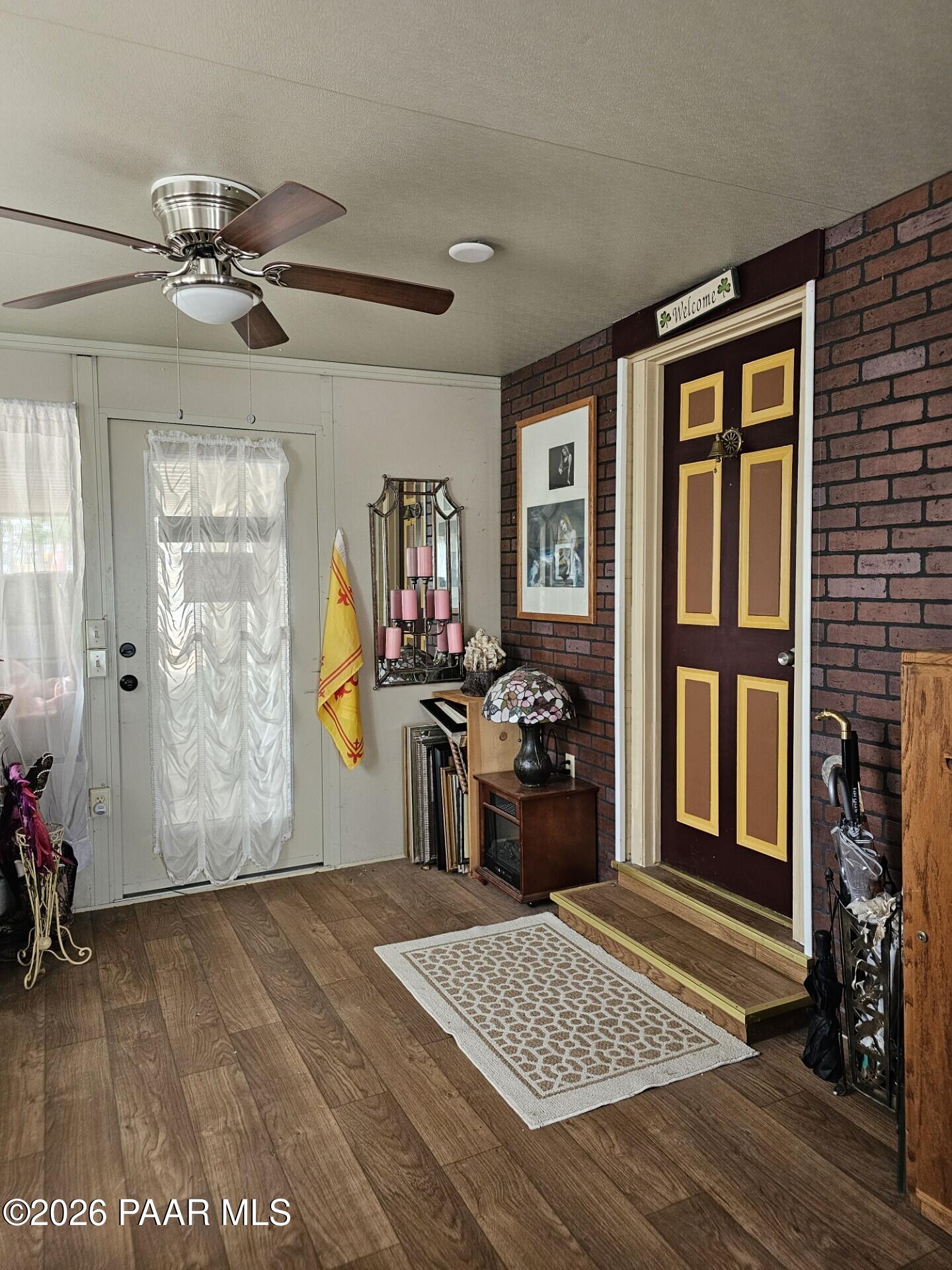 10075 Dapple Grey Trail Dewey, AZ 86327 - Photo 7 of 29 look at the entry area