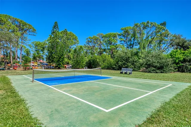 $375,000 | 501 Sloop Way, Nokomis, FL 34275