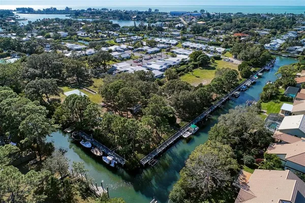 $299,000 | 501 Sloop Way, Nokomis, FL 34275