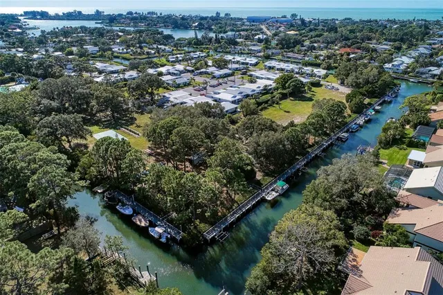 $375,000 | 501 Sloop Way, Nokomis, FL 34275