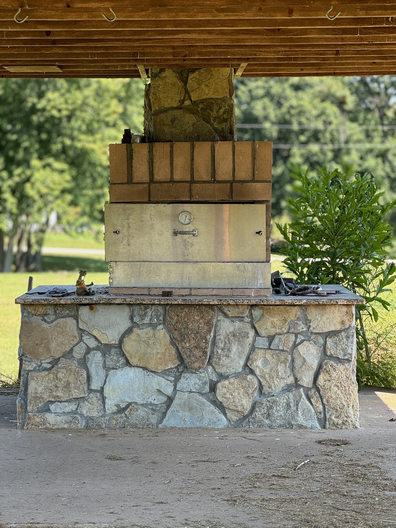 1792 Austin Road Lafayette, TN 37083 - Photo 32 of 34 a view of a wooden door