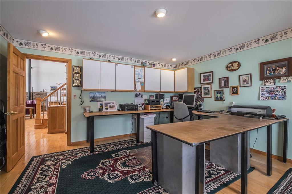 206 Old Union Road Washington, ME 04574 - Photo 19 of 35 First floor office space