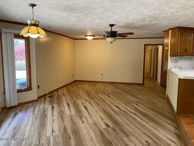 $325,000 | 407 Bundy Lane, Laurinburg, NC 28352