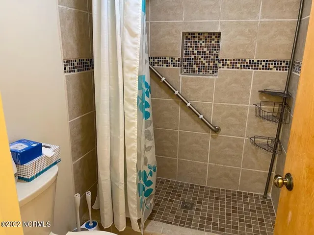 $325,000 | 407 Bundy Lane, Laurinburg, NC 28352