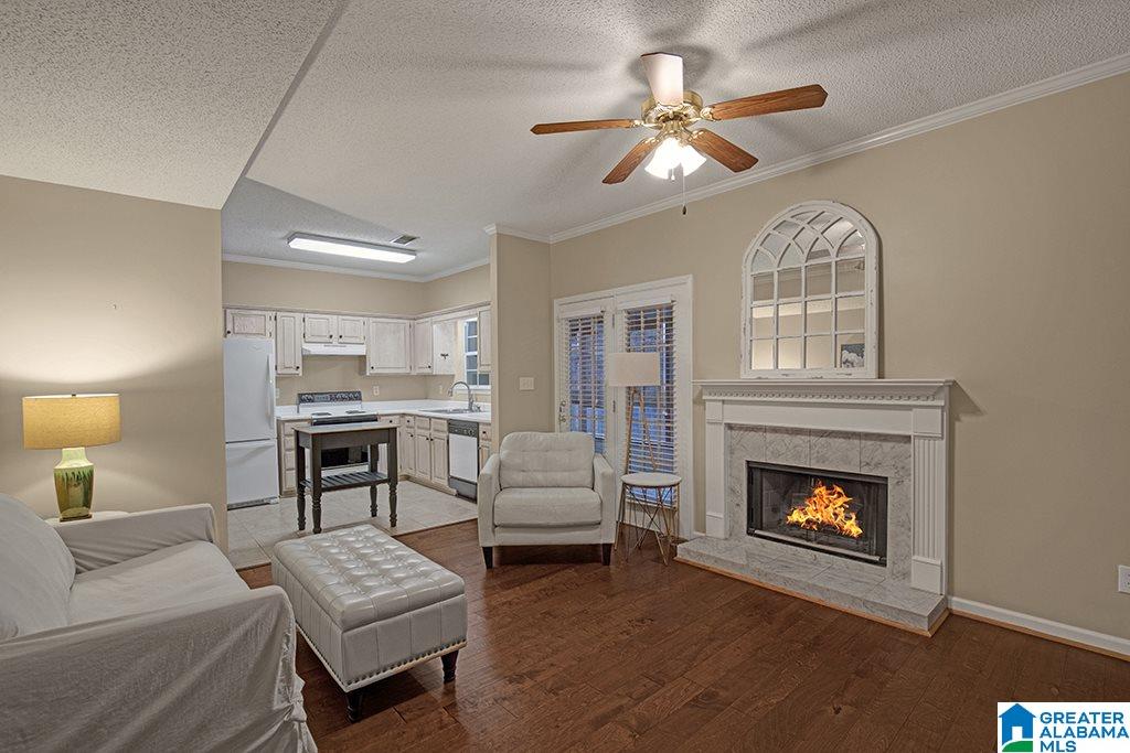 123 Sugar Drive Pelham, AL 35124 - Photo 2 of 13