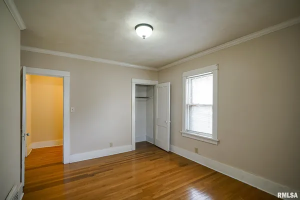 $99,900 | 511 West Loucks Avenue, Peoria, IL 61604