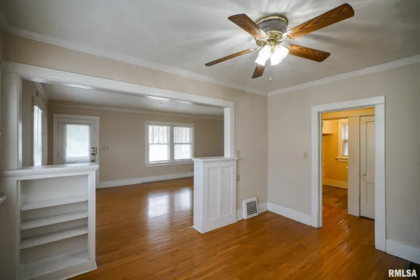 $99,900 | 511 West Loucks Avenue, Peoria, IL 61604
