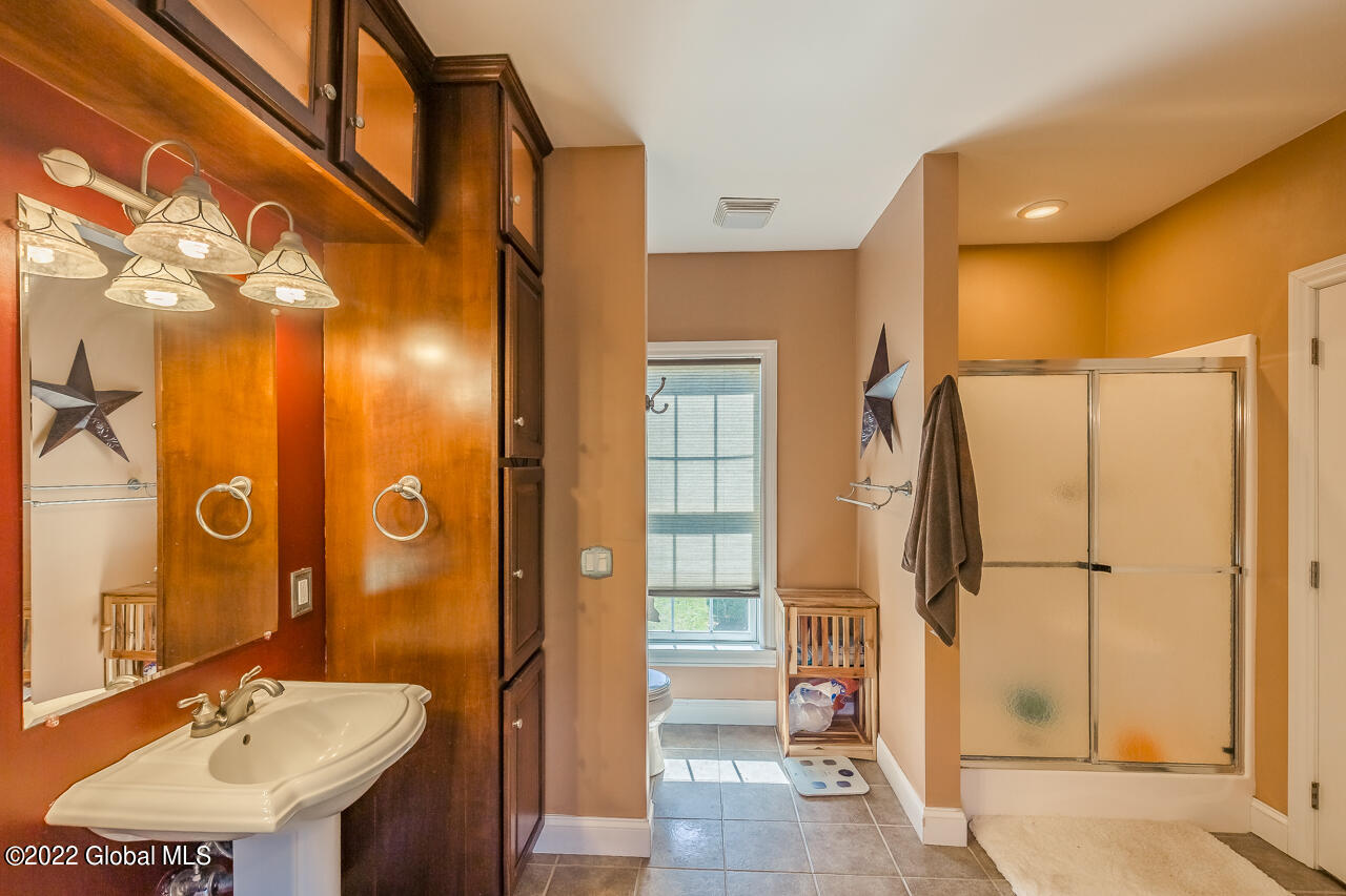 309 Fuller Road Amsterdam, NY 12010 - Photo 43 of 58 MLS-21
