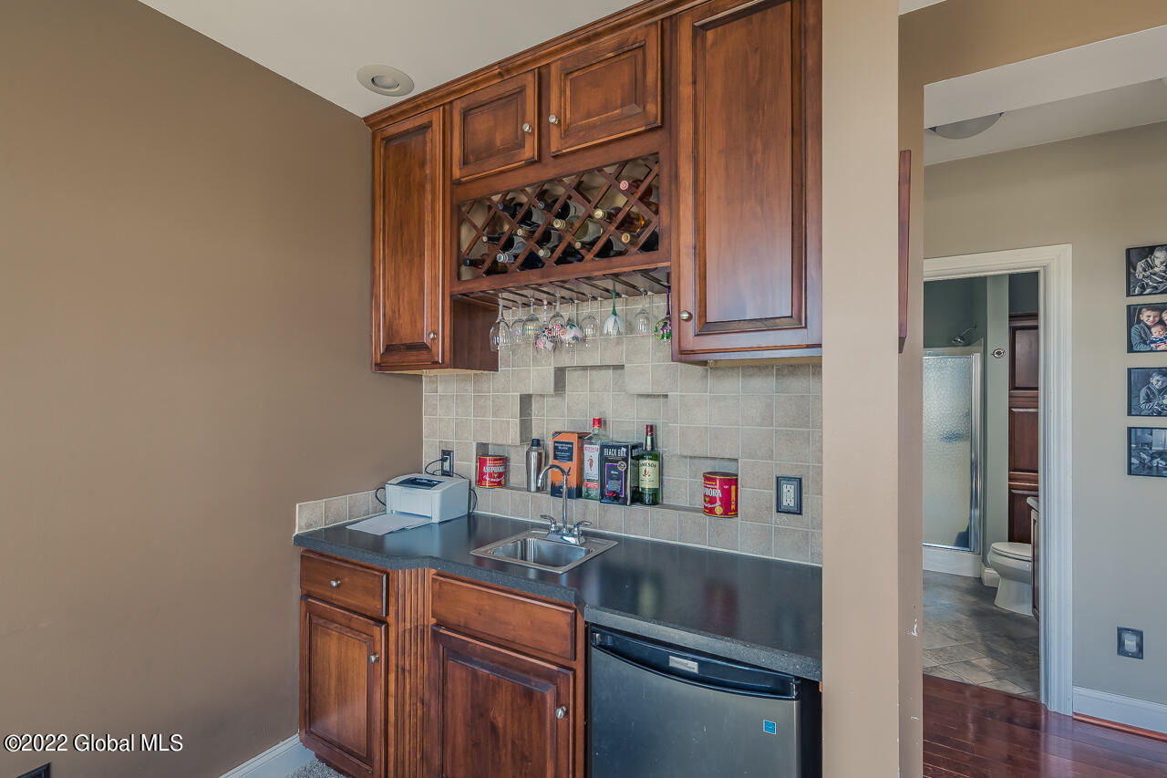 309 Fuller Road Amsterdam, NY 12010 - Photo 49 of 58 MLS-34