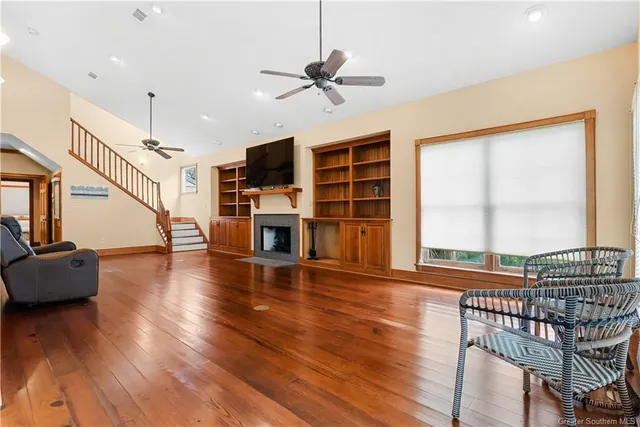 $695,000 | 3631 Manning Road, Lake Charles, LA 70605