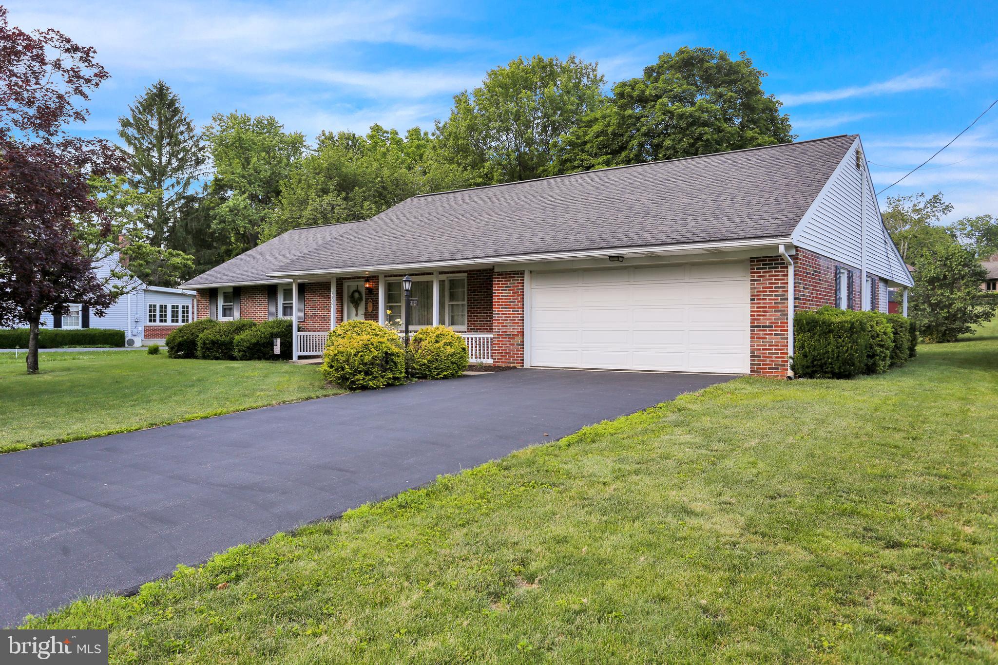 3327 Eisenbrown Road Reading, PA 19605 - Photo 3 of 34