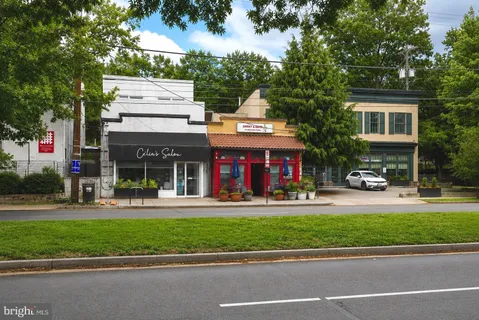 $1,195,000 | 5043 Dana Place Northwest, Washington, DC 20016