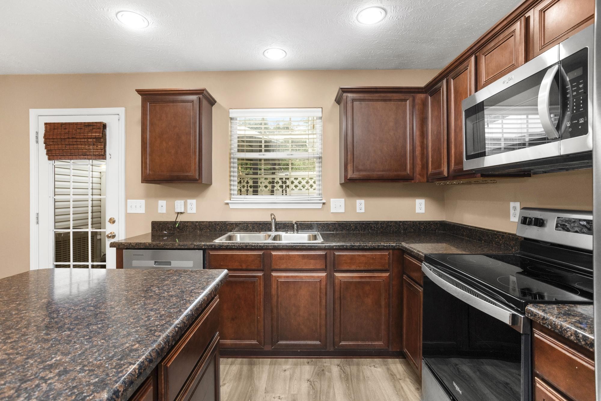 1848 Shaylin Loop Antioch, TN 37013 - Photo 14 of 33