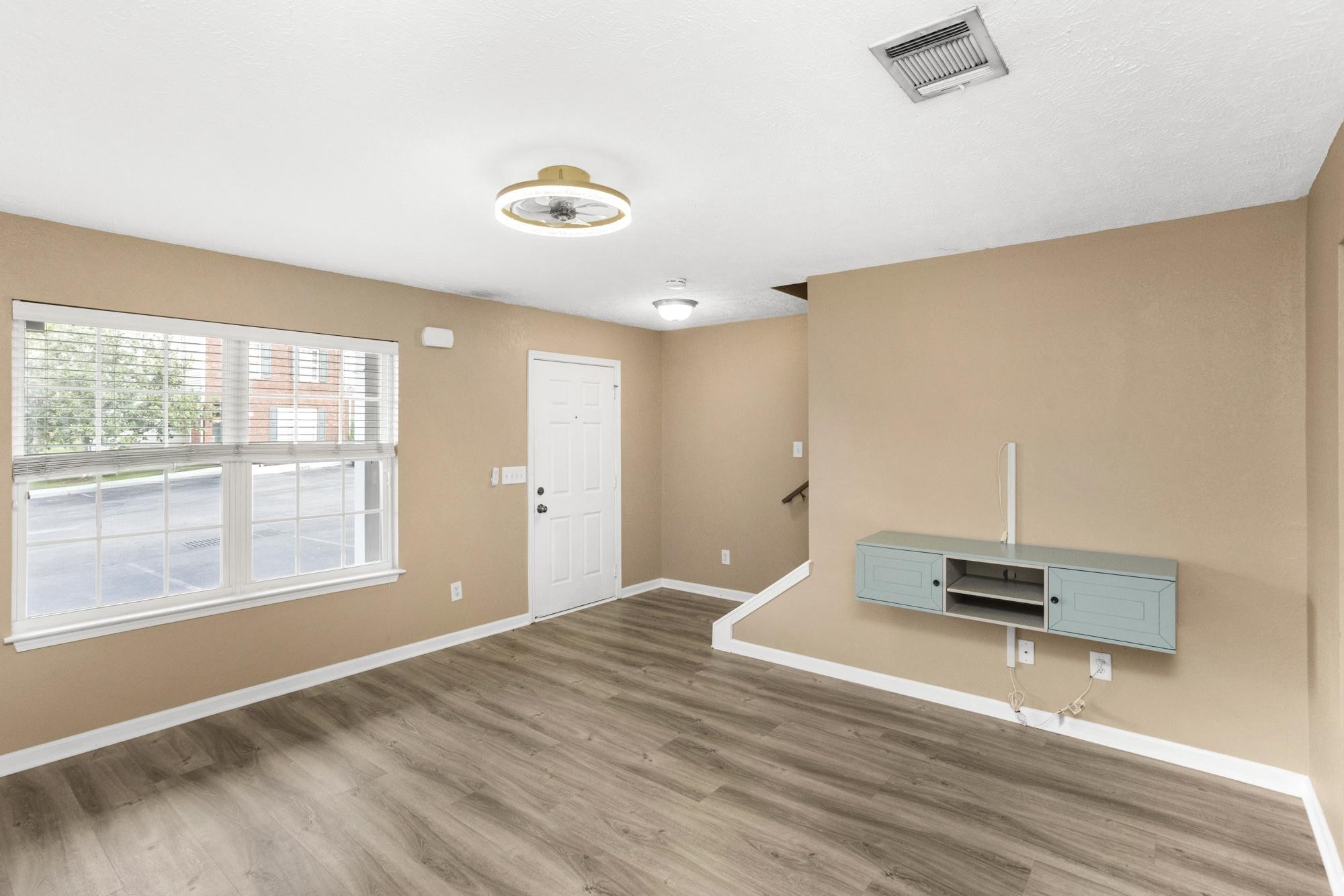 1848 Shaylin Loop Antioch, TN 37013 - Photo 8 of 33