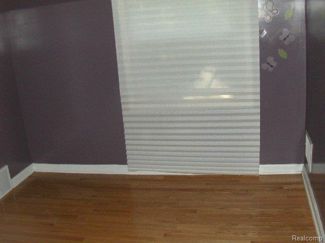 14592 Greenview Road Detroit, MI 48223 - Photo 10 of 15 Picture 413