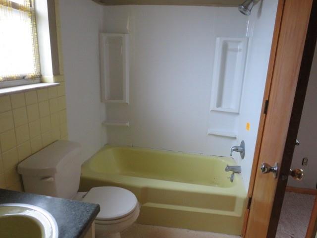 7967 Aber Road Verona, PA 15147 - Photo 15 of 25 Gallery Image 15