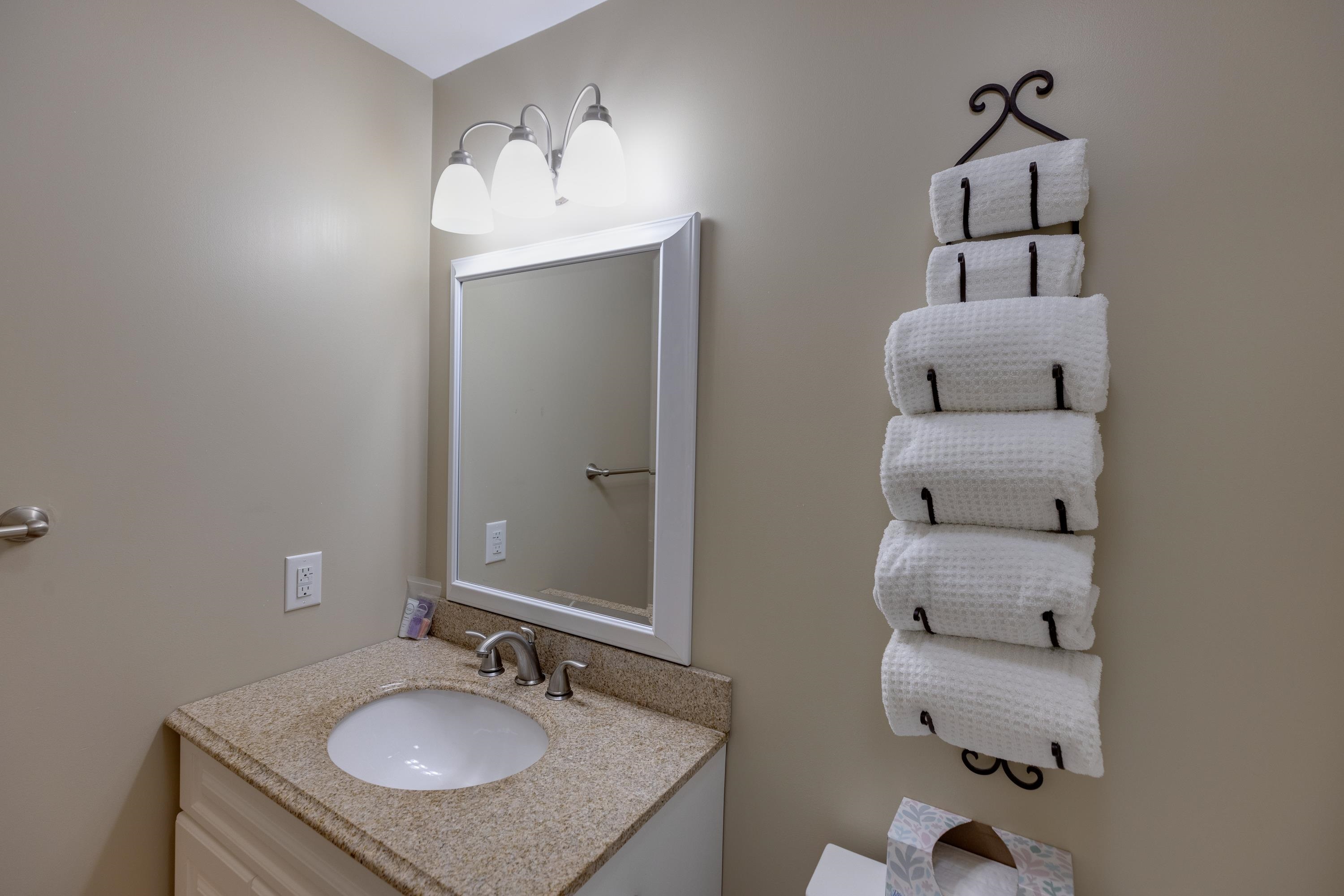 19 Birch Road, Unit 1 Lincoln, NH 03251 - Photo 36 of 41 Gallery Image 36