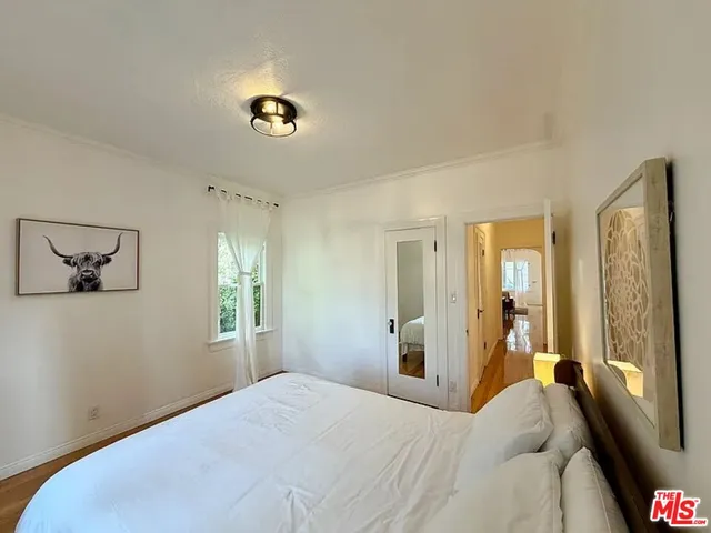 $5,000 | 1123 15th Street, Santa Monica, CA 90403