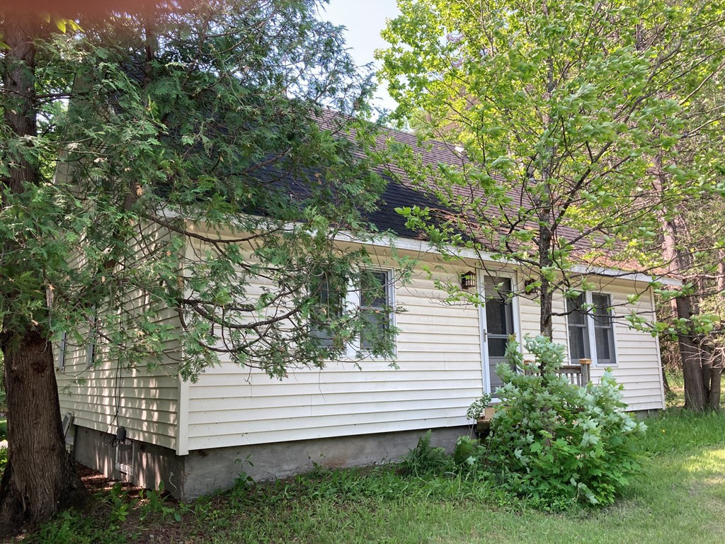 1861 State Rte 3 Morrisonville, NY 12962 - Photo 4 of 33 Gallery Image 4