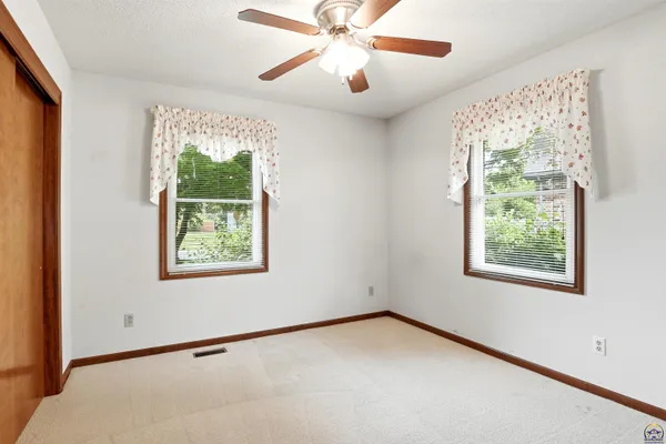 $400,000 | 4246 Southwest Colly Creek Court, Topeka, KS 66610