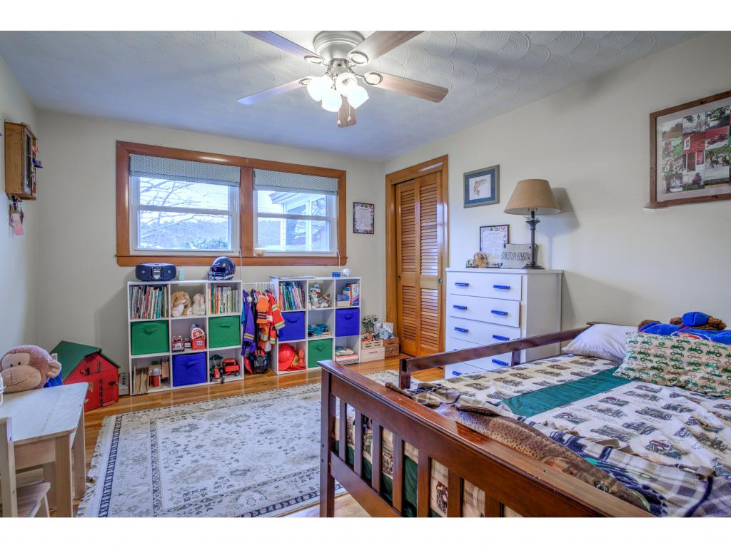 221 Shannon Road Salem, NH 03079 - Photo 14 of 31