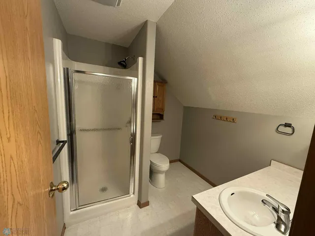 $250,000 | 1015 12th Street North, Fargo, ND 58102