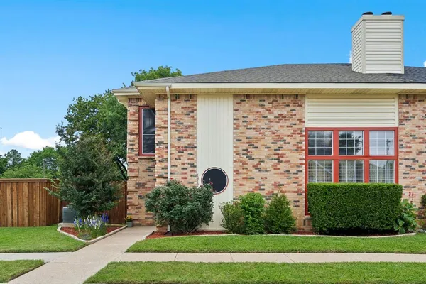 $2,100 | 1417 Danielle Drive, Bedford, TX 76021