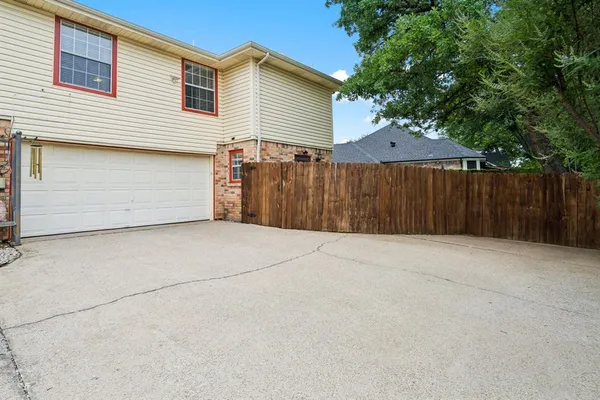 $2,100 | 1417 Danielle Drive, Bedford, TX 76021
