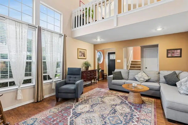 $2,100 | 1417 Danielle Drive, Bedford, TX 76021