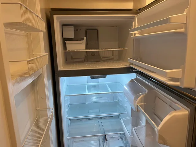 $1,350 | 1750 North Marywood Avenue, Unit 109, Aurora, IL 60505