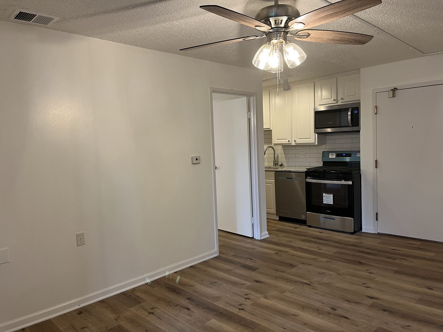 1750 North Marywood Avenue, Unit 109 Aurora, IL 60505 - Photo 5 of 13