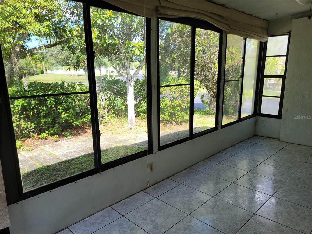 9110 Via Recreo New Port Richey, FL 34655 - Photo 21 of 32