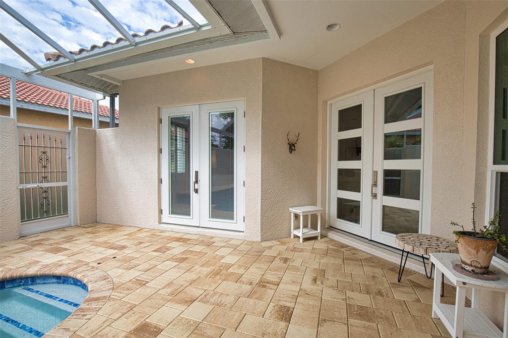 221 Rio Terra Venice, FL 34285 - Photo 6 of 40